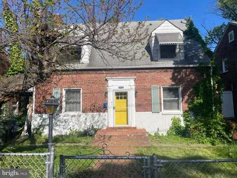 4304 Alabama Avenue SE, Washington, DC MLS: DCDC2200174