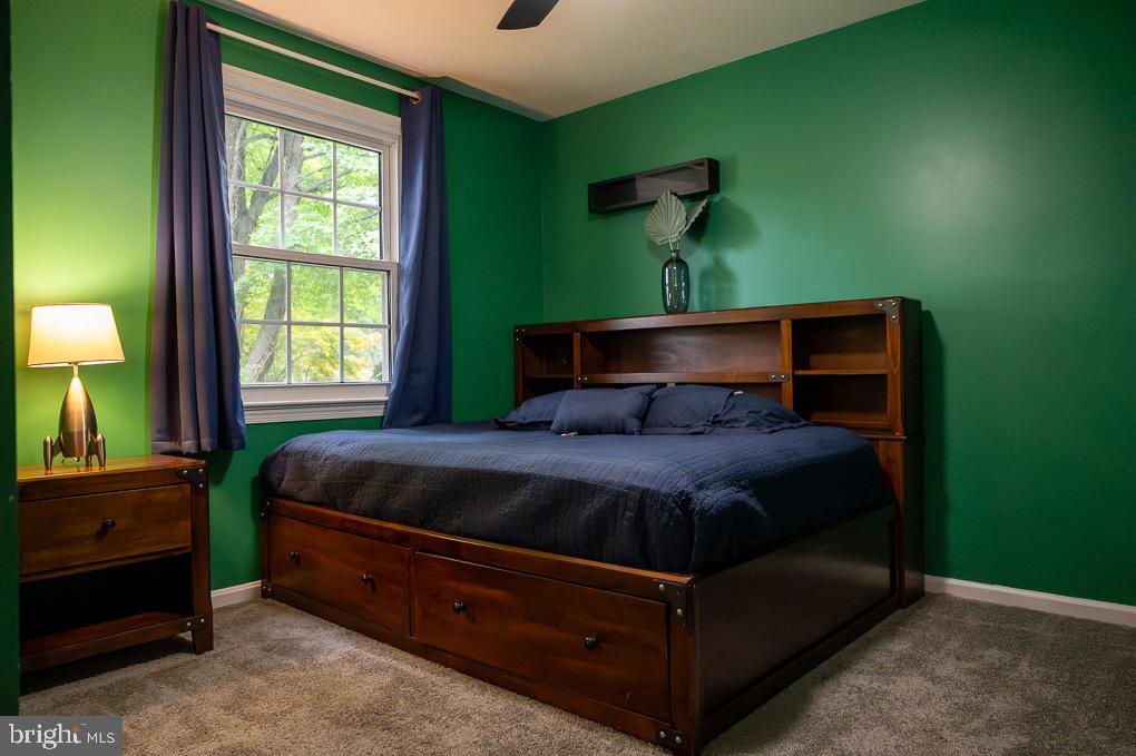 HIDDENBROOK - Residential