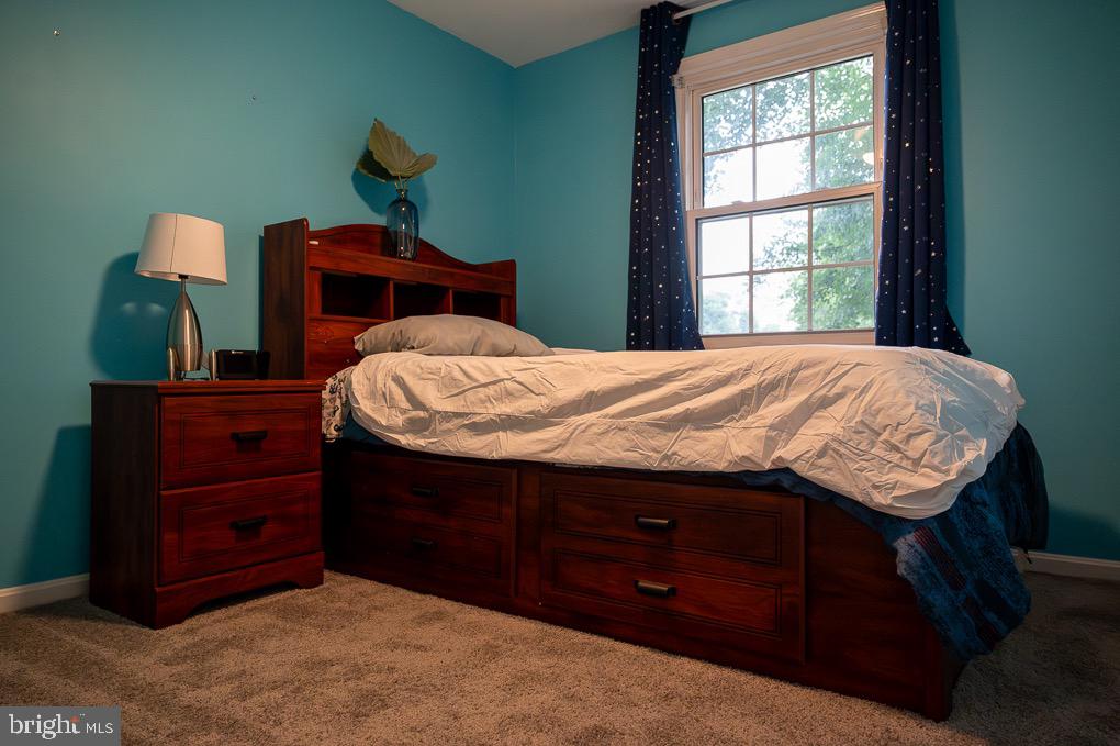 HIDDENBROOK - Residential