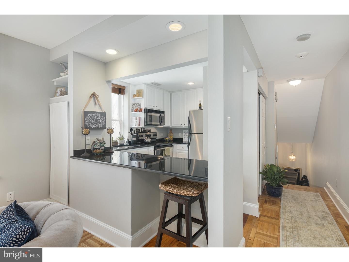 ART MUSEUM AREA - Residential