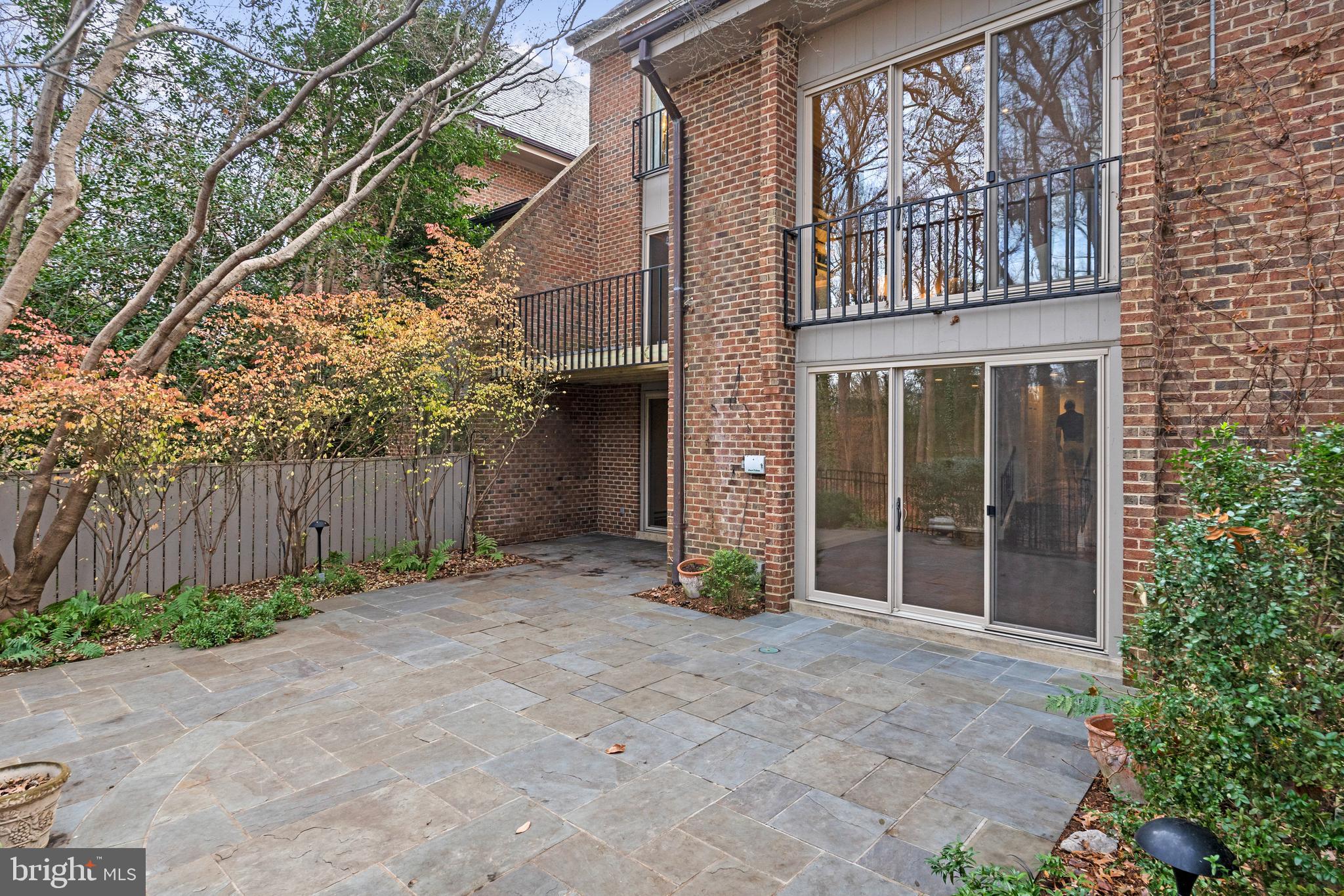 MERRYWOOD ON THE POTOMAC - Residential