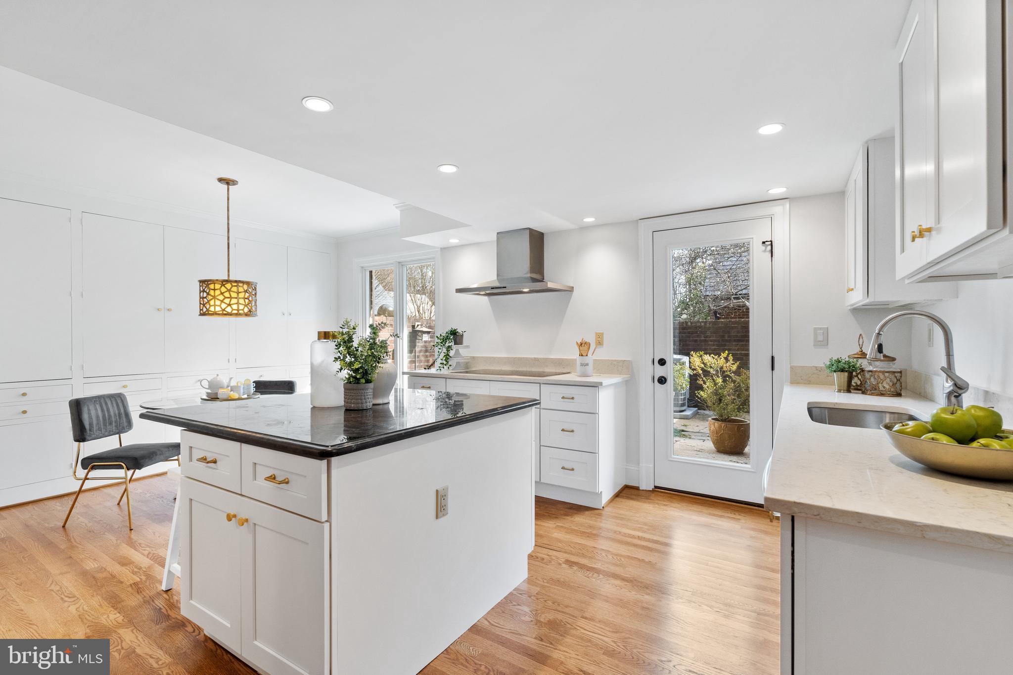 MERRYWOOD ON THE POTOMAC - Residential