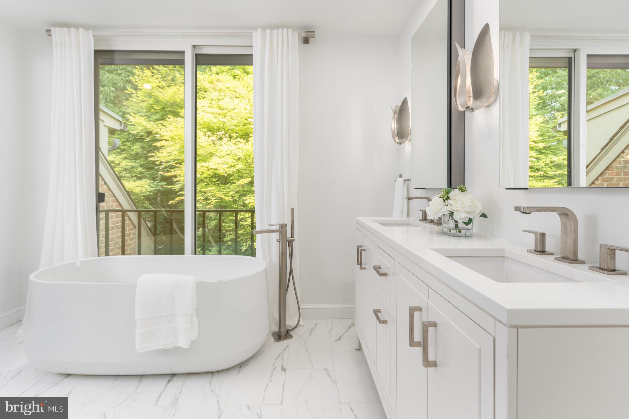 MERRYWOOD ON THE POTOMAC - Residential