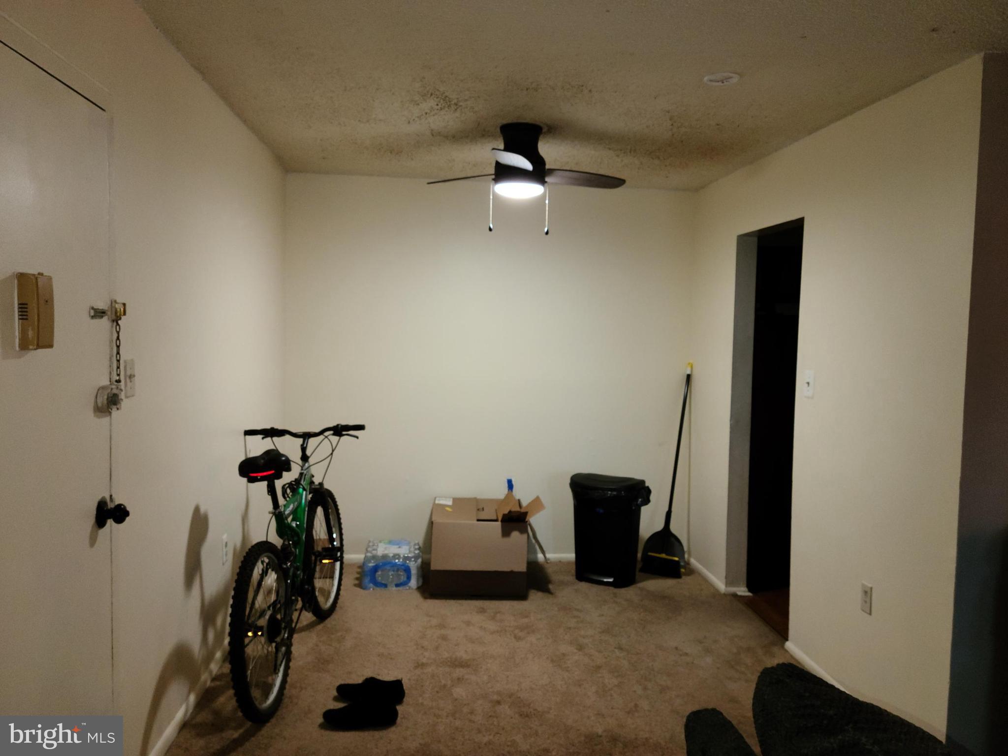 SWANN HILL CONDOMINIUMS - Residential Lease