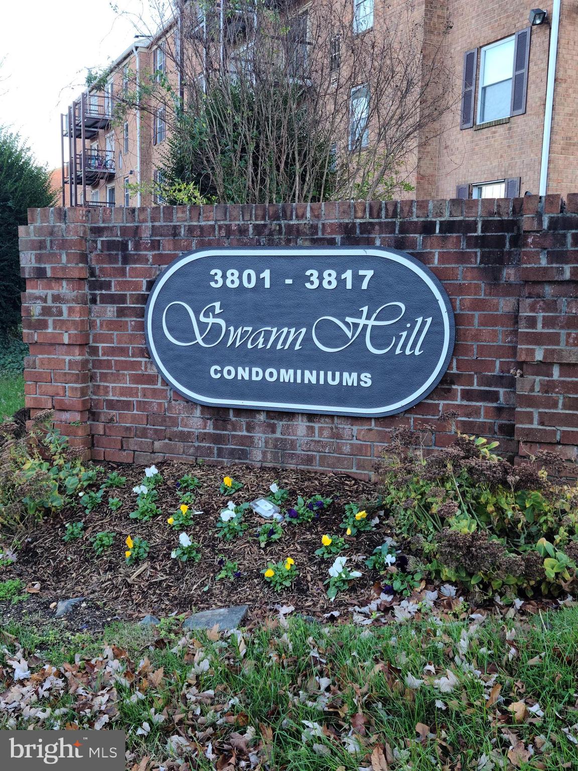 SWANN HILL CONDOMINIUMS - Residential Lease