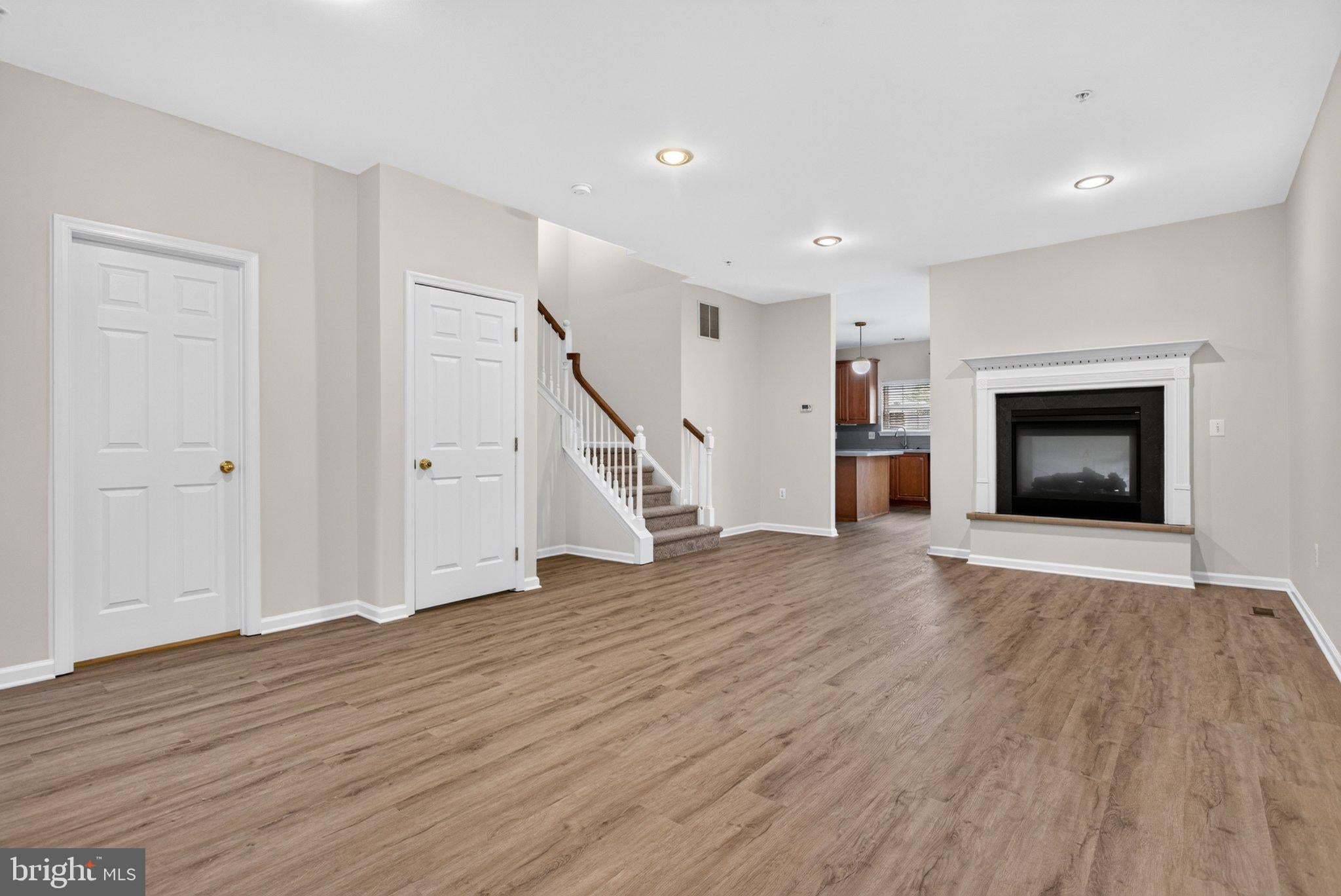 102 ASHLEY WAY