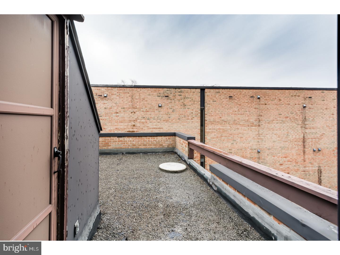 SOCIETY HILL - Residential