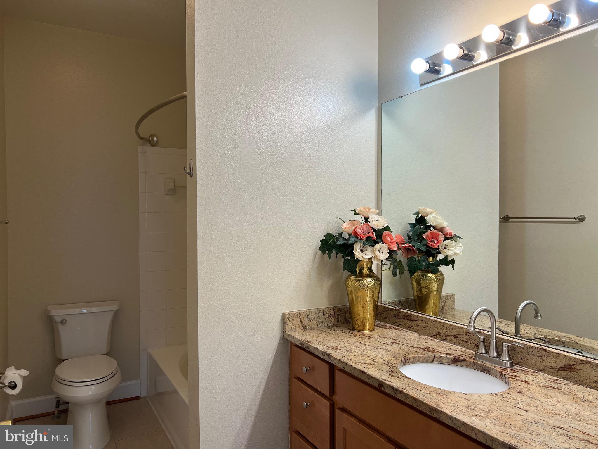 GATES OF MCLEAN - Residential Lease