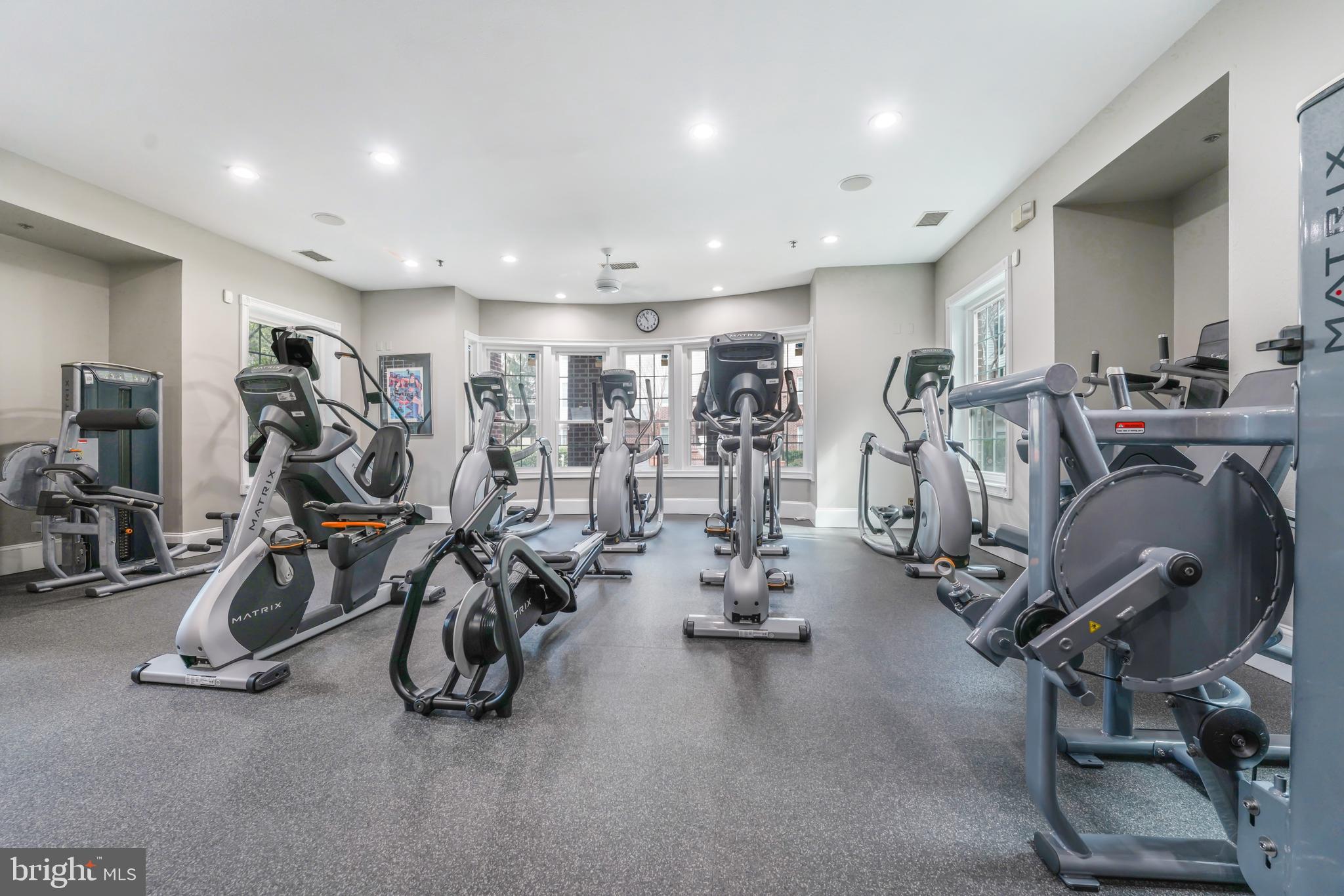 GATES OF MCLEAN - Residential Lease