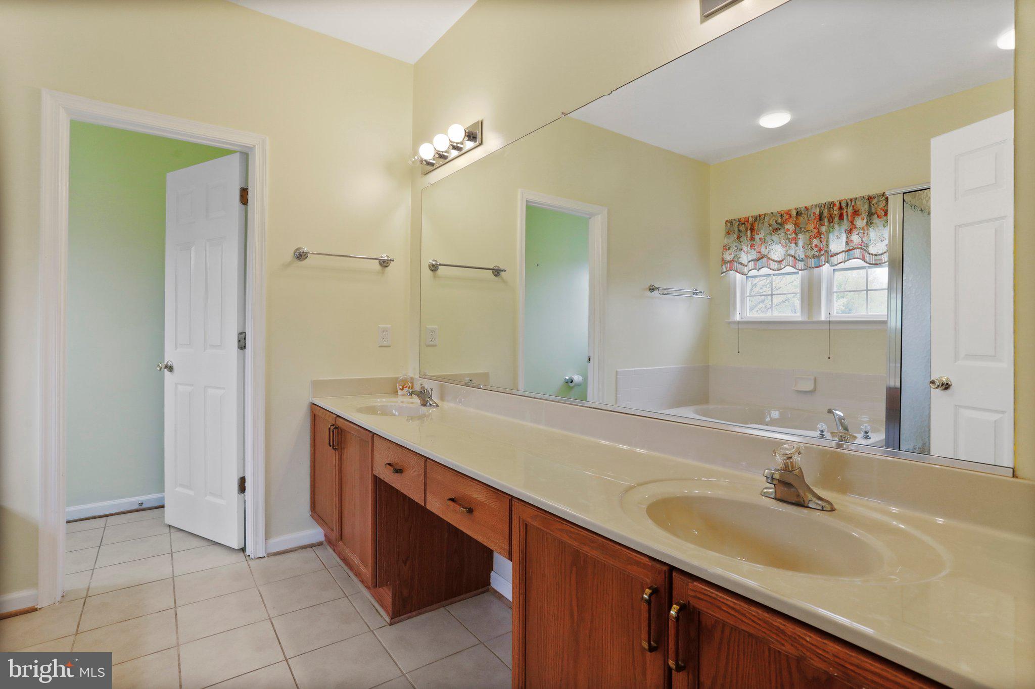 WAVERLY VIEW SUBDIVISION - Residential