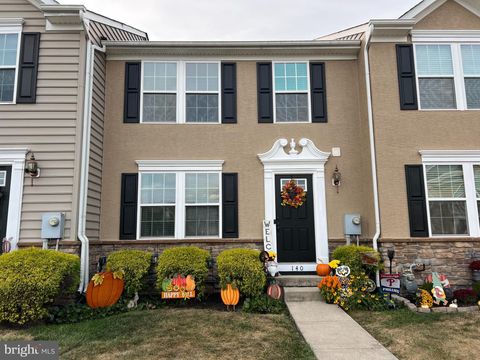 140 SANDPIPER COURT GILBERTSVILLE PA 19525