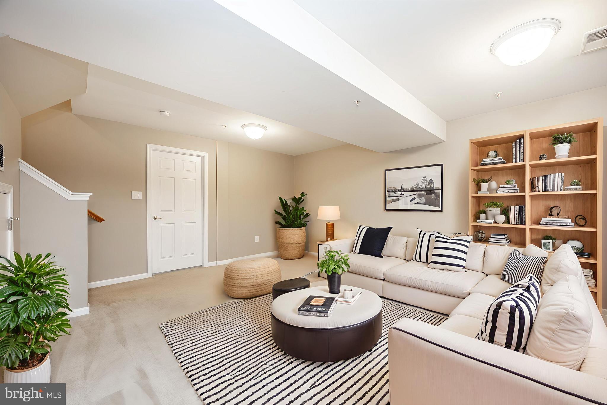 WINDLESTRAE - Residential