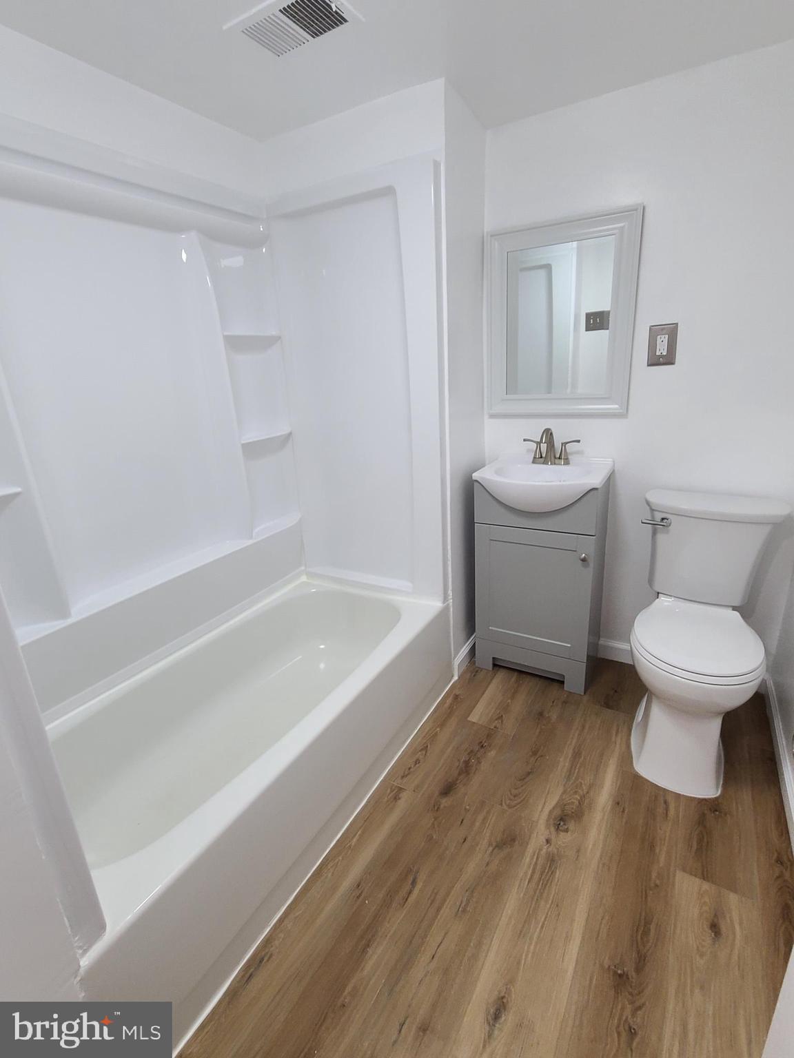 LAKE VILLAGE MANOR - Residential