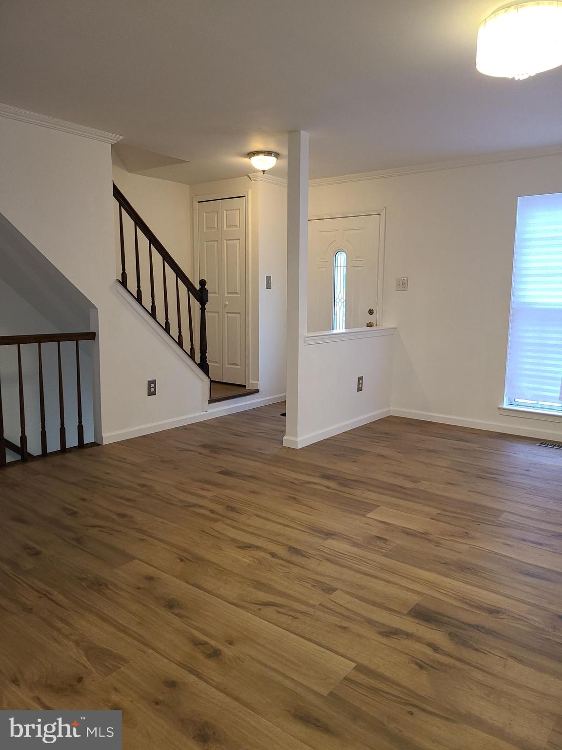 2224 PRINCE OF WALES COURT