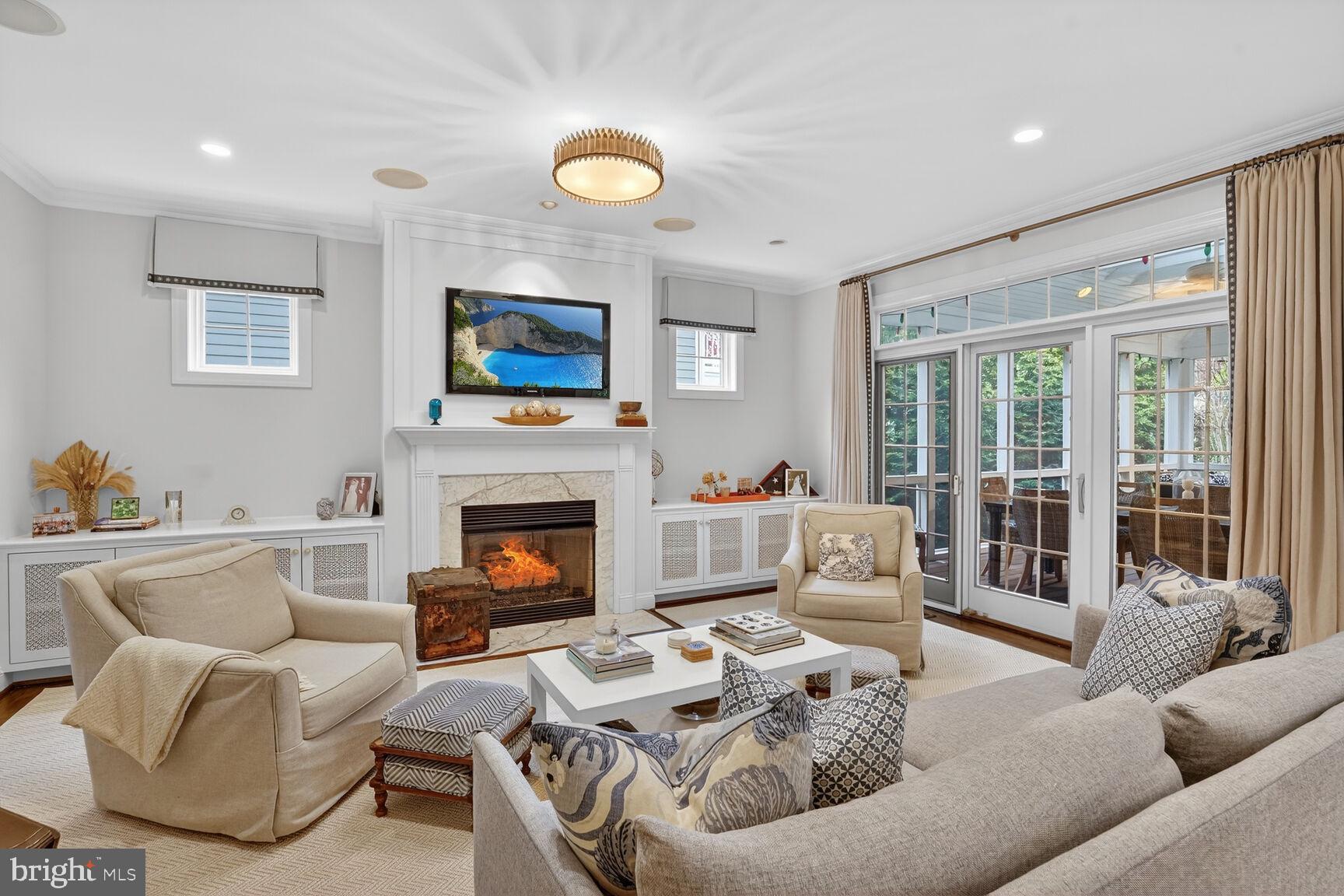 BERKLEY - Residential