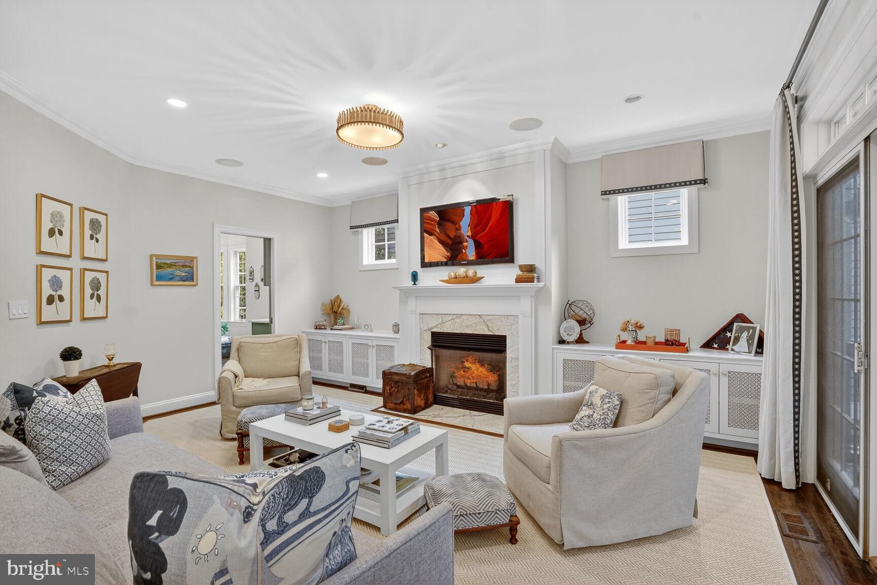 BERKLEY - Residential