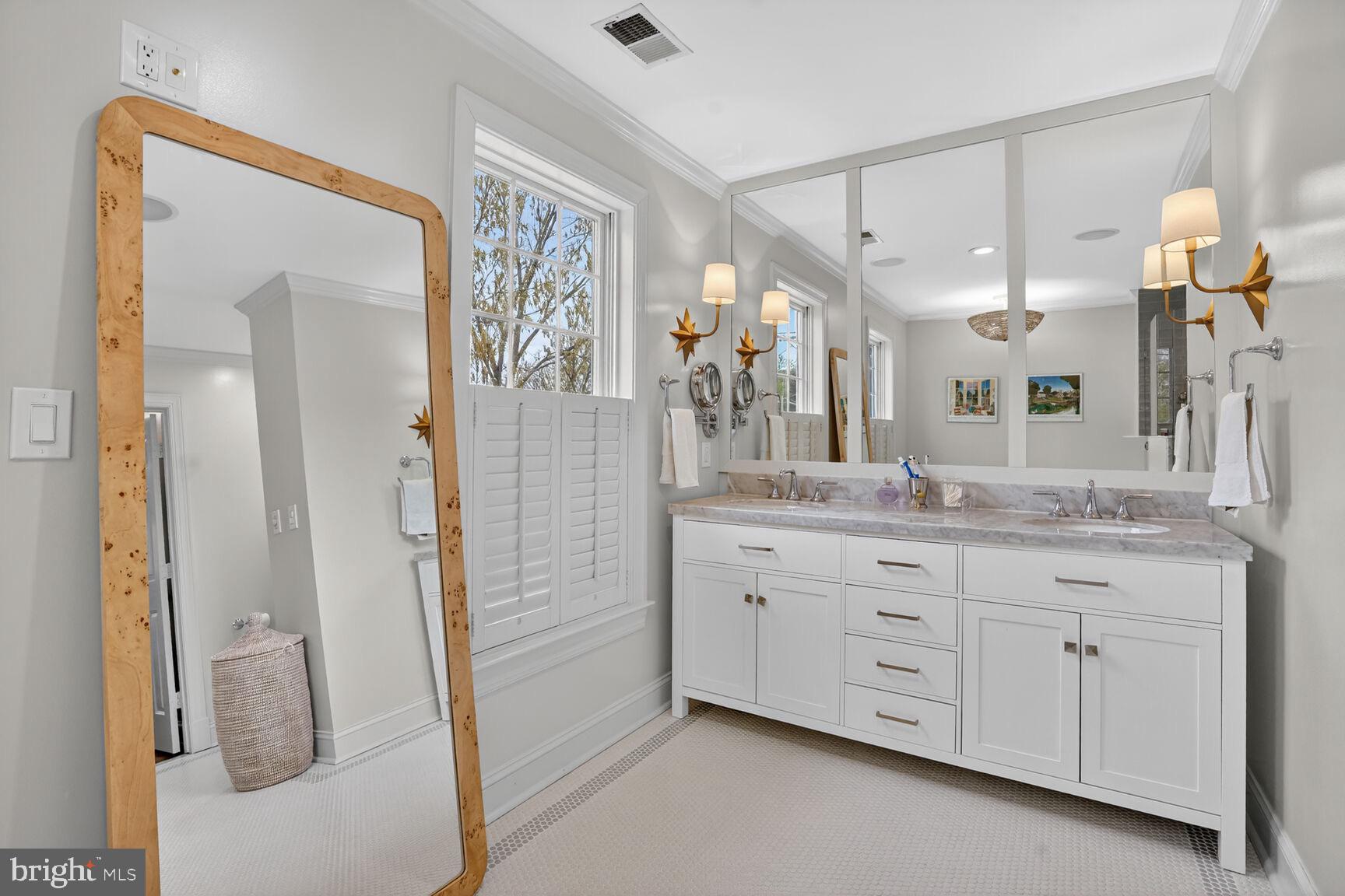 BERKLEY - Residential