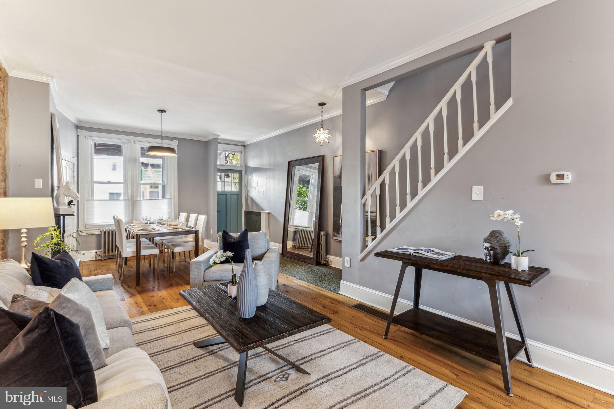 EAST FALLS - Residential