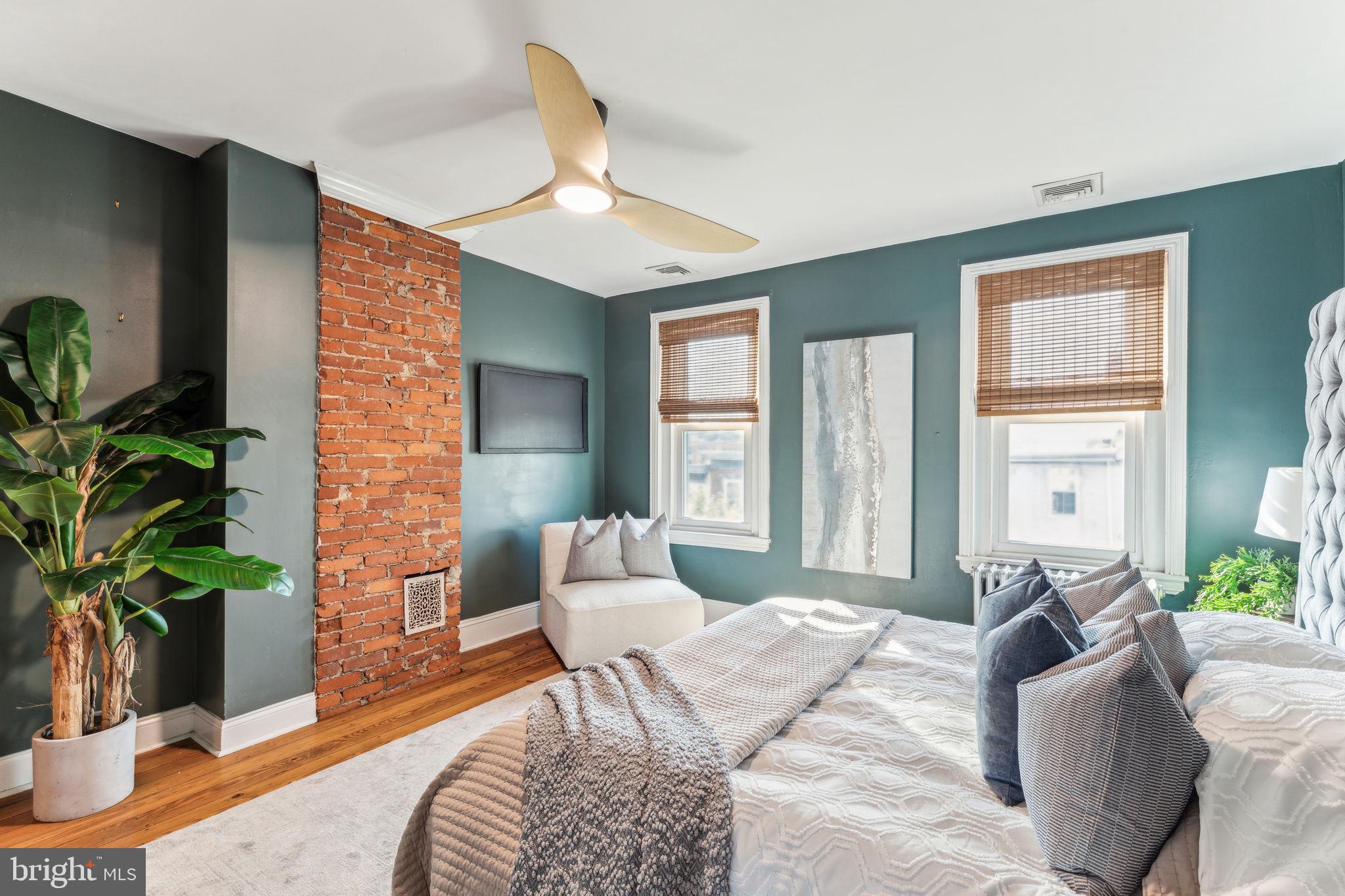 EAST FALLS - Residential