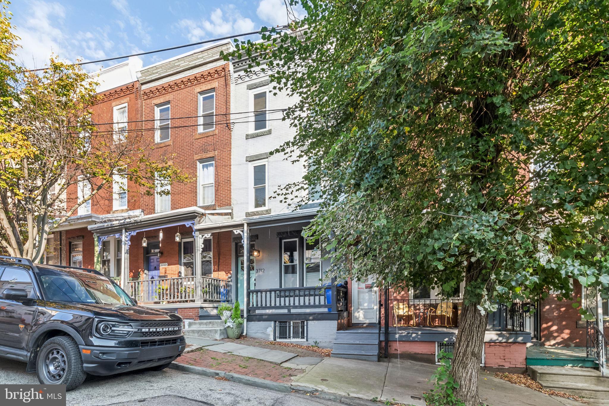 EAST FALLS - Residential