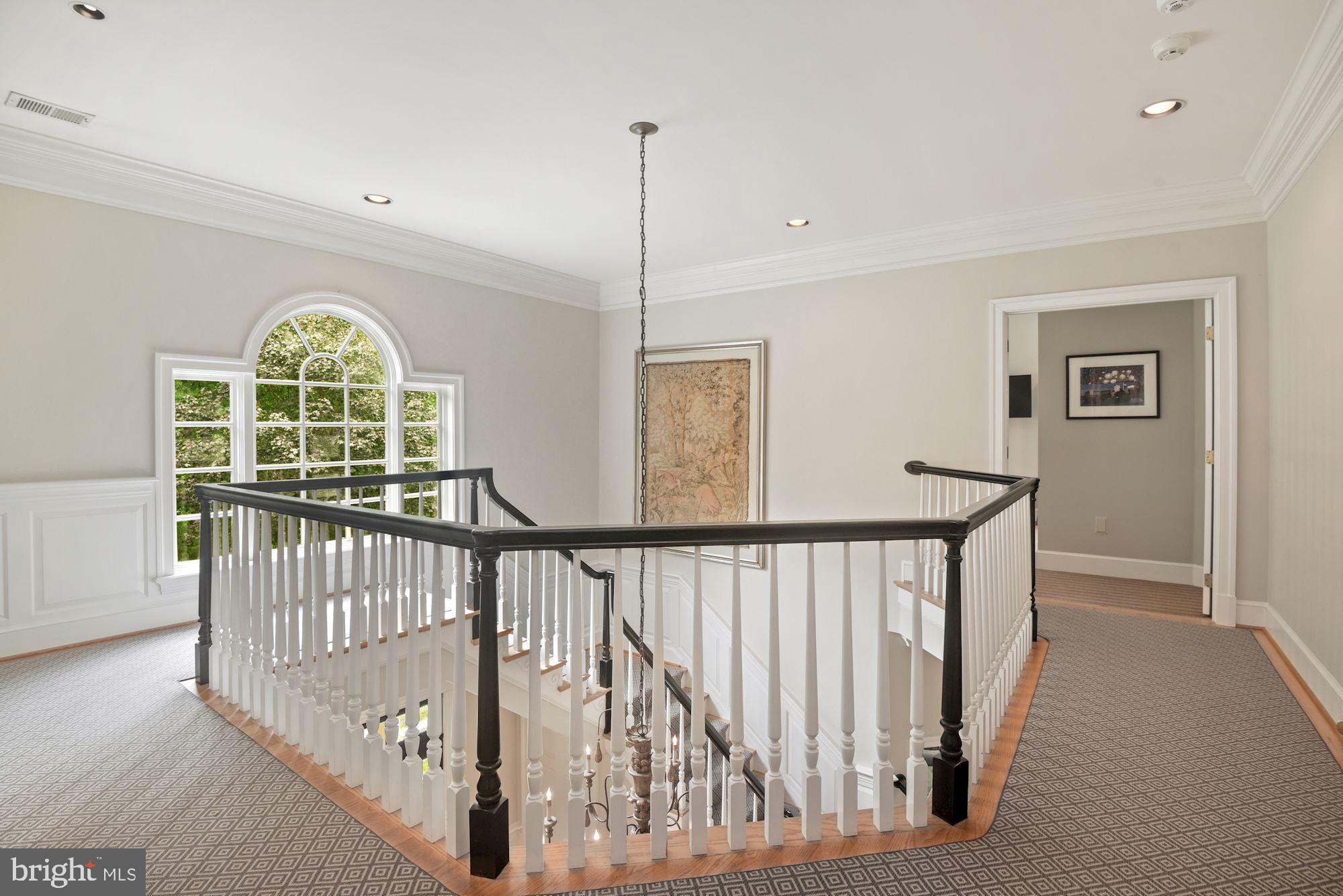 CHINQUAPIN - Residential