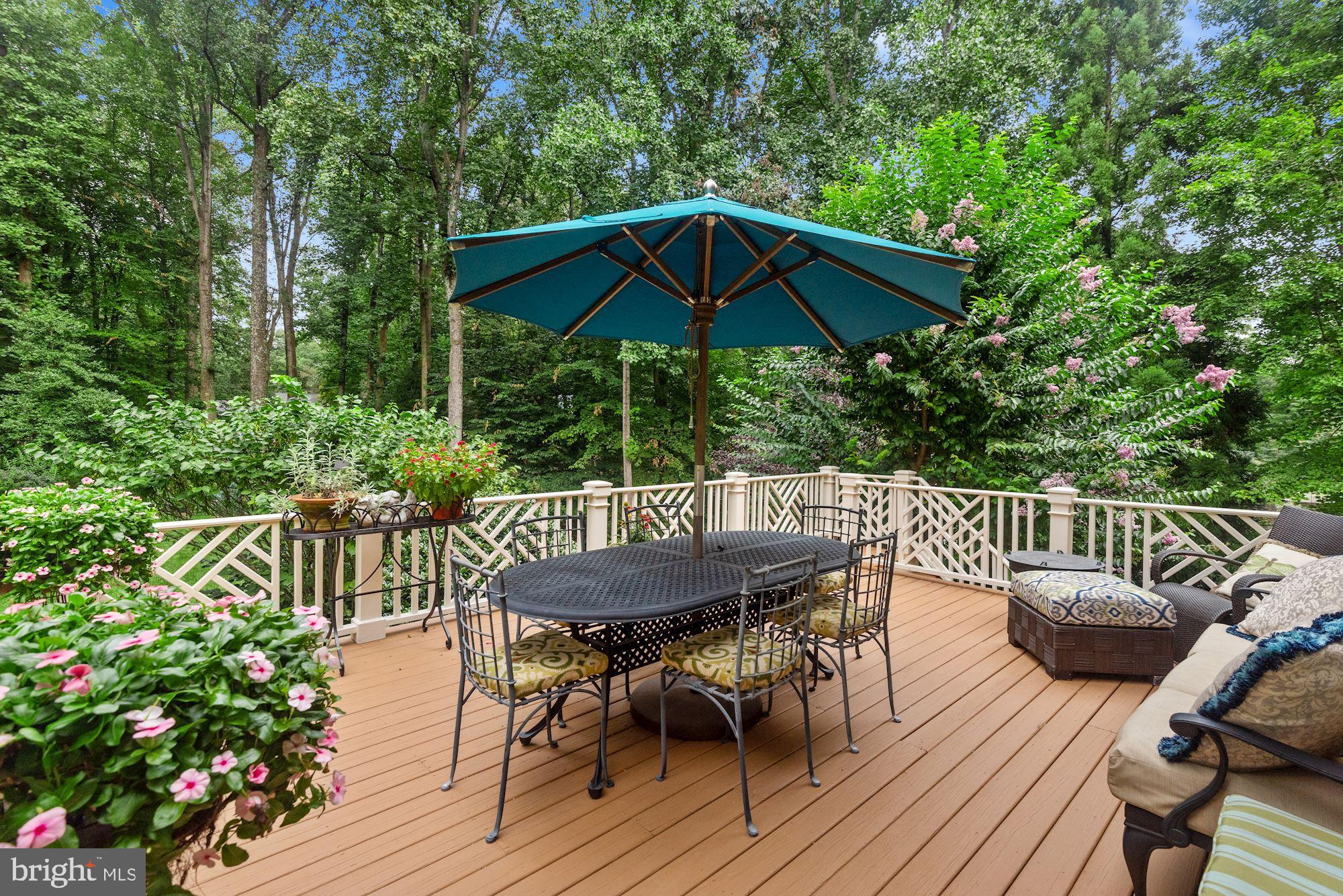 CHINQUAPIN - Residential