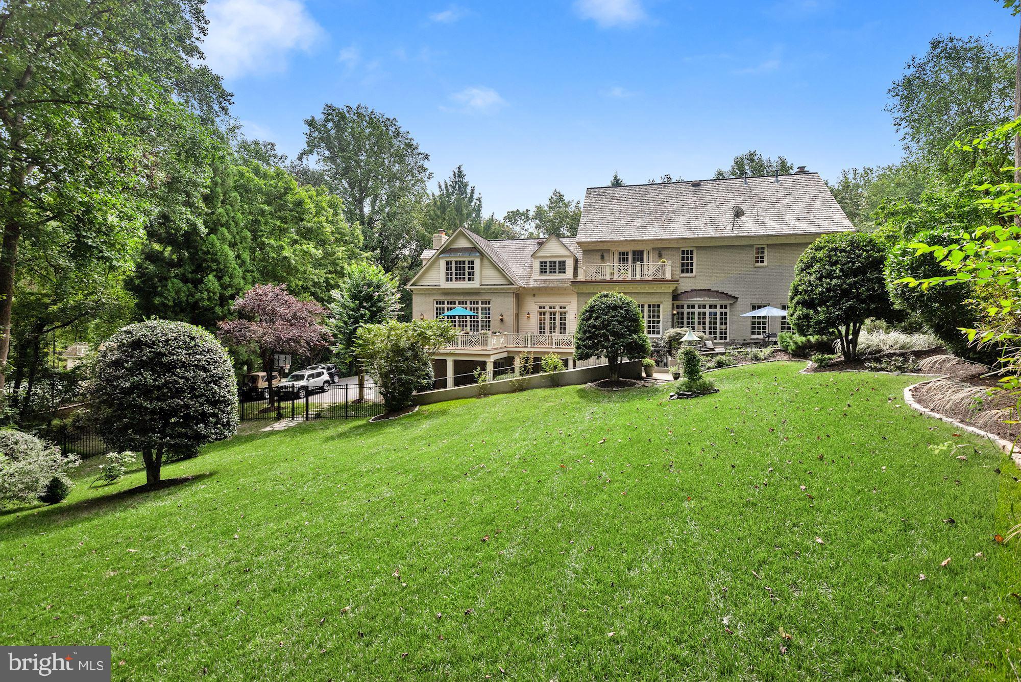 CHINQUAPIN - Residential