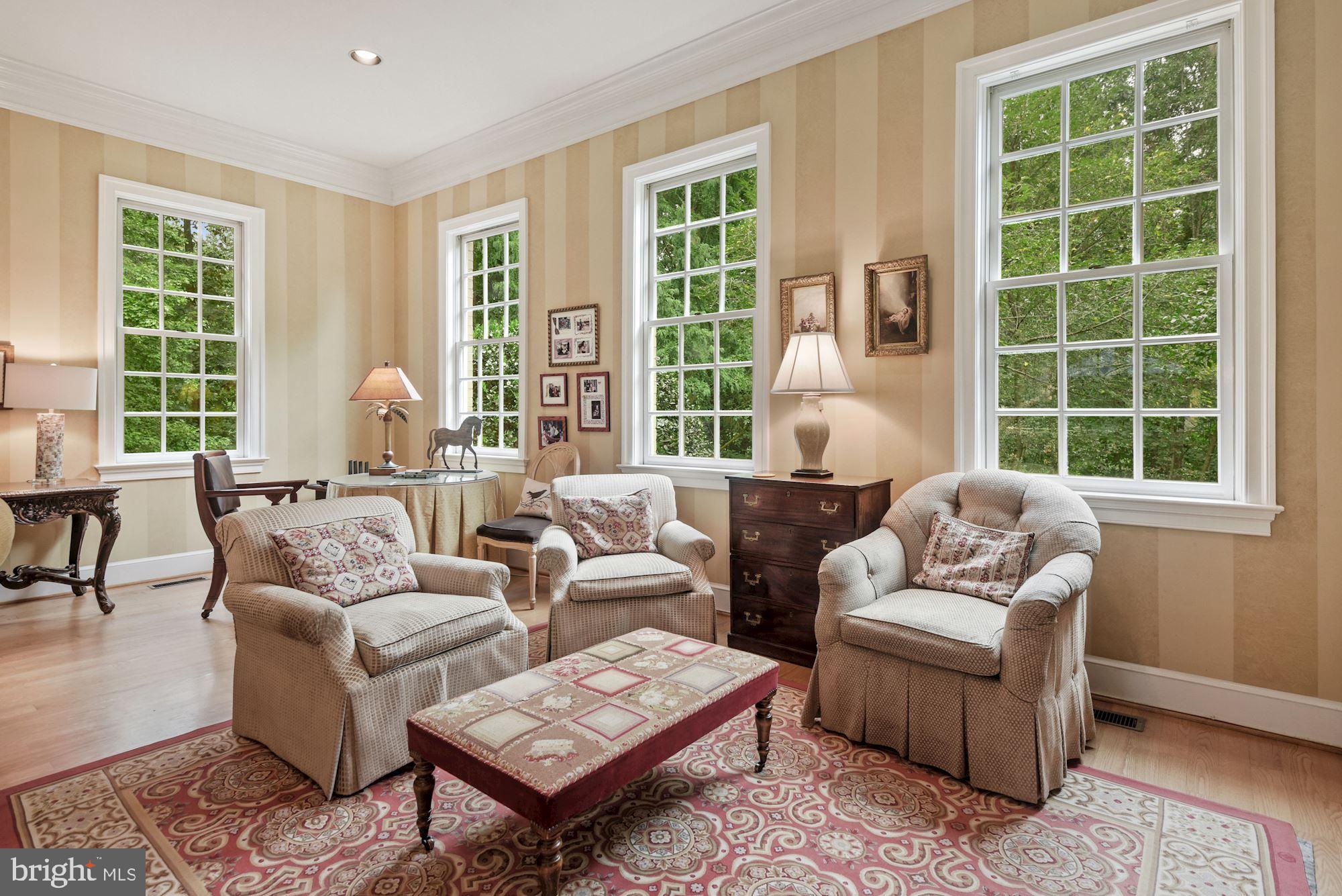 CHINQUAPIN - Residential