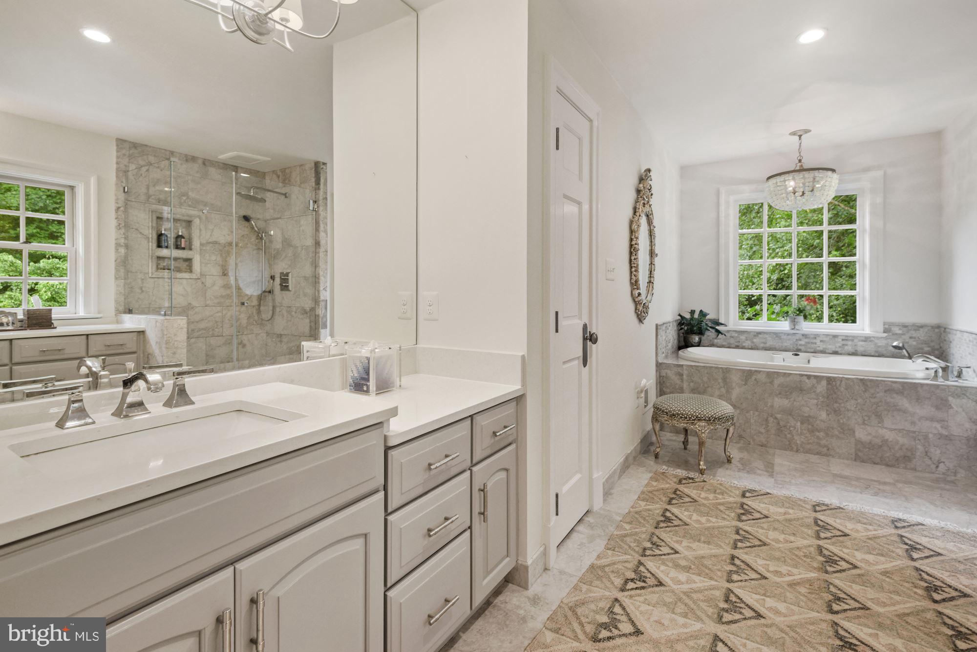 CHINQUAPIN - Residential