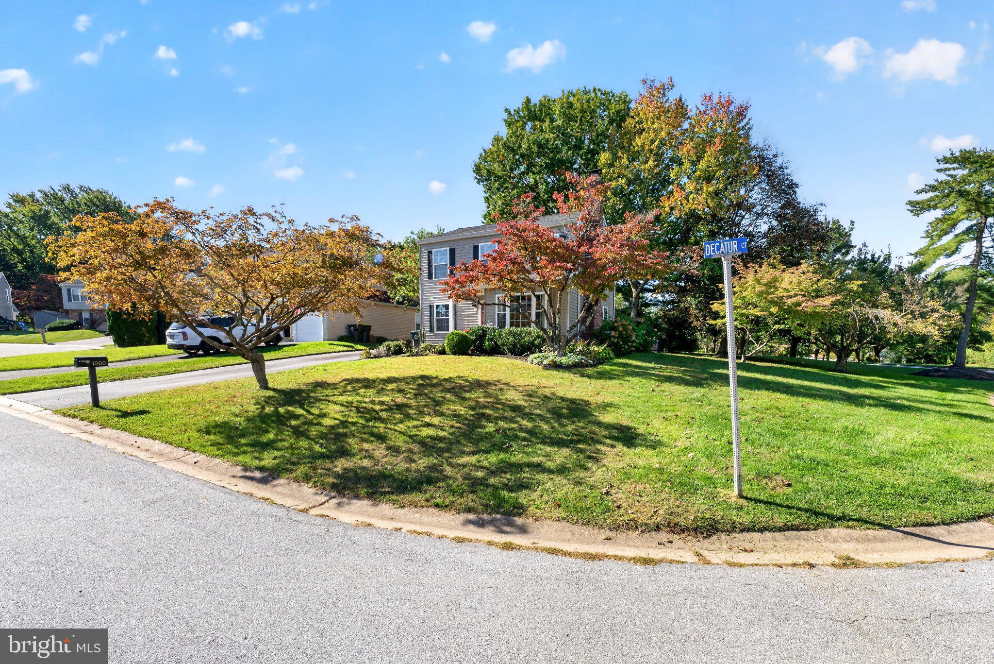 1300 DECATUR COURT