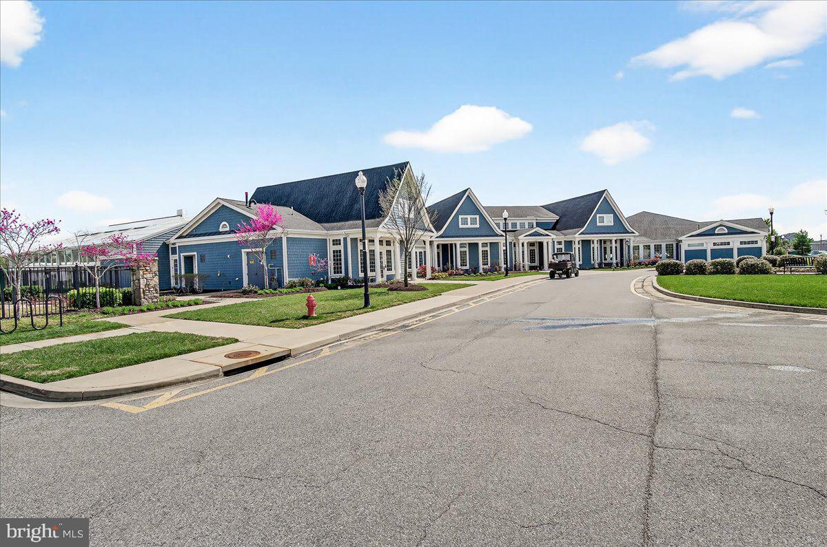 TWO RIVERS - Residential