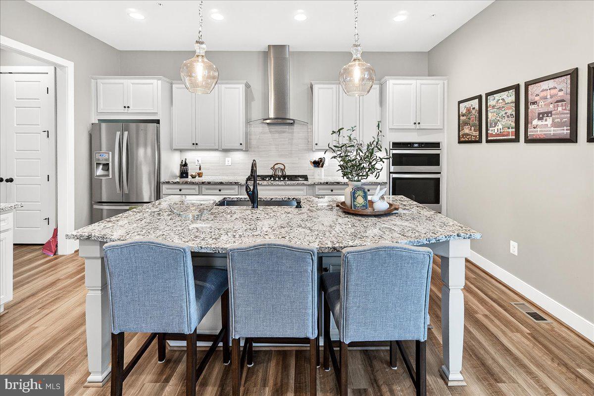 TWO RIVERS - Residential