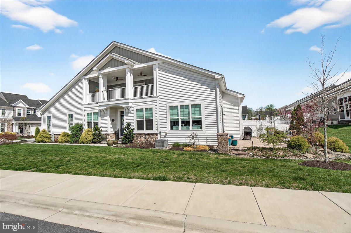 TWO RIVERS - Residential