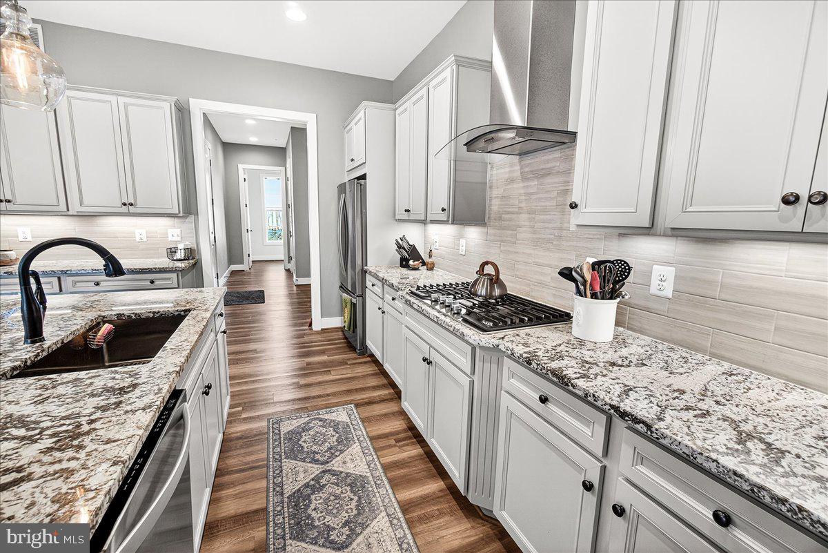 TWO RIVERS - Residential