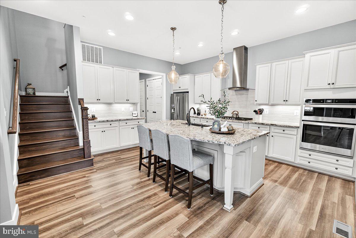 TWO RIVERS - Residential
