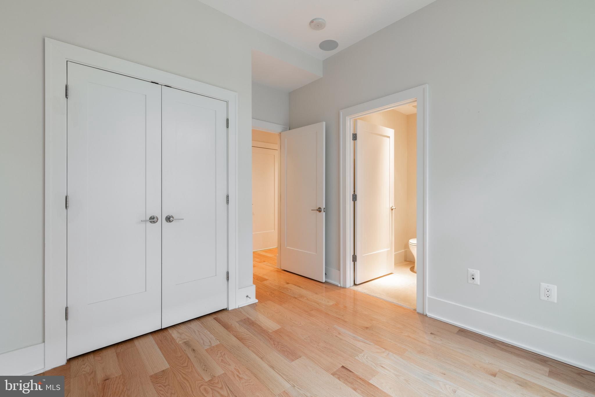 THE ORONOCO - Residential Lease