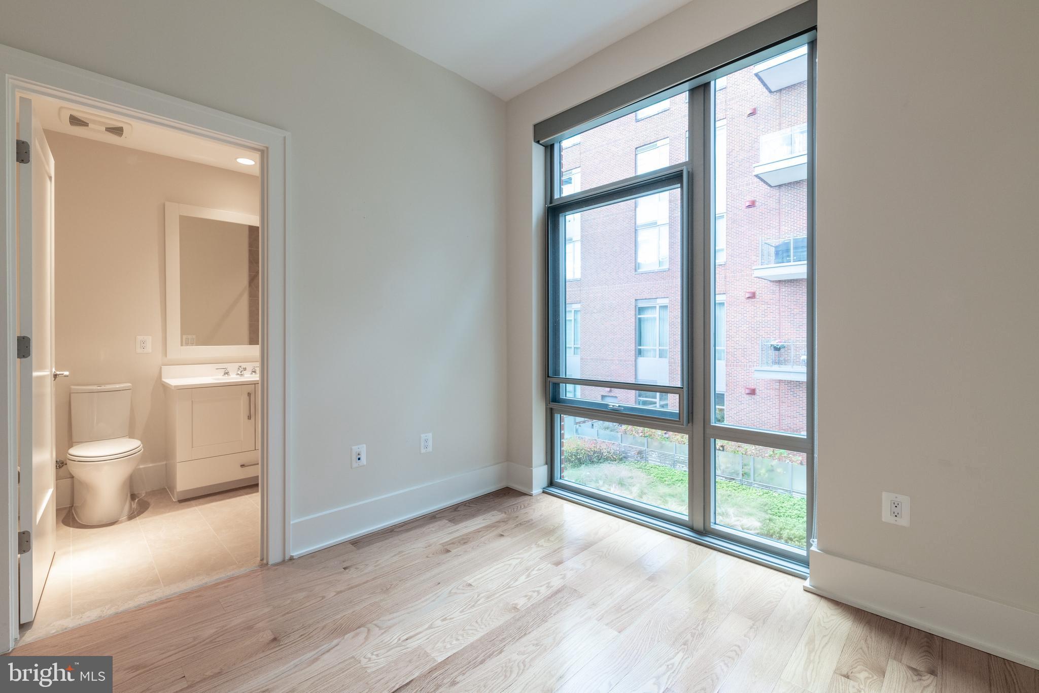 THE ORONOCO - Residential Lease