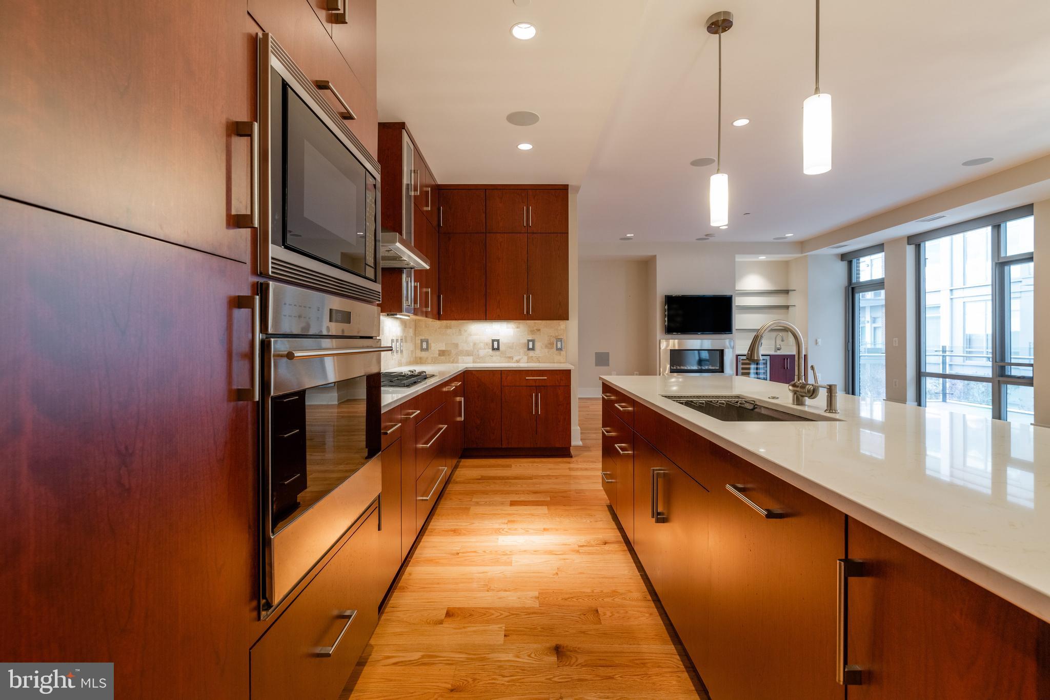 THE ORONOCO - Residential Lease