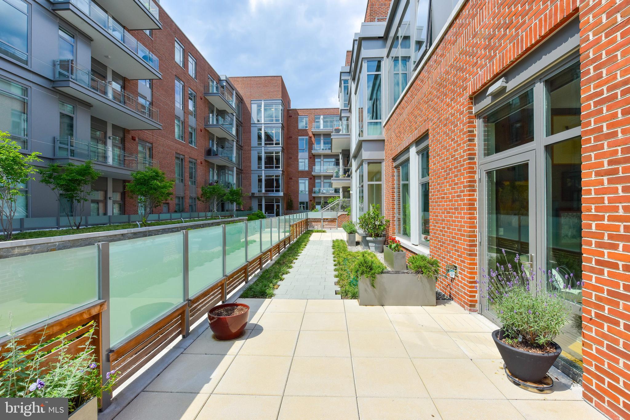 THE ORONOCO - Residential Lease