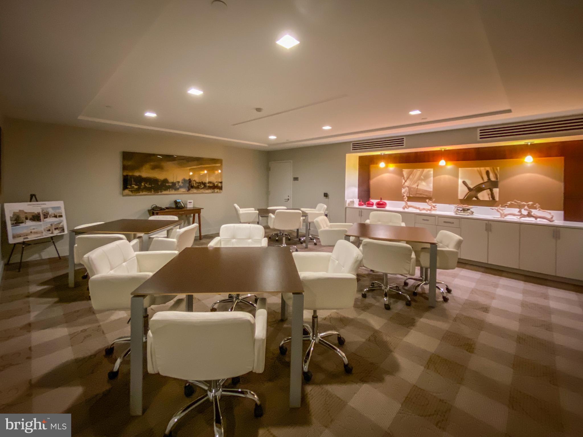 THE ORONOCO - Residential Lease