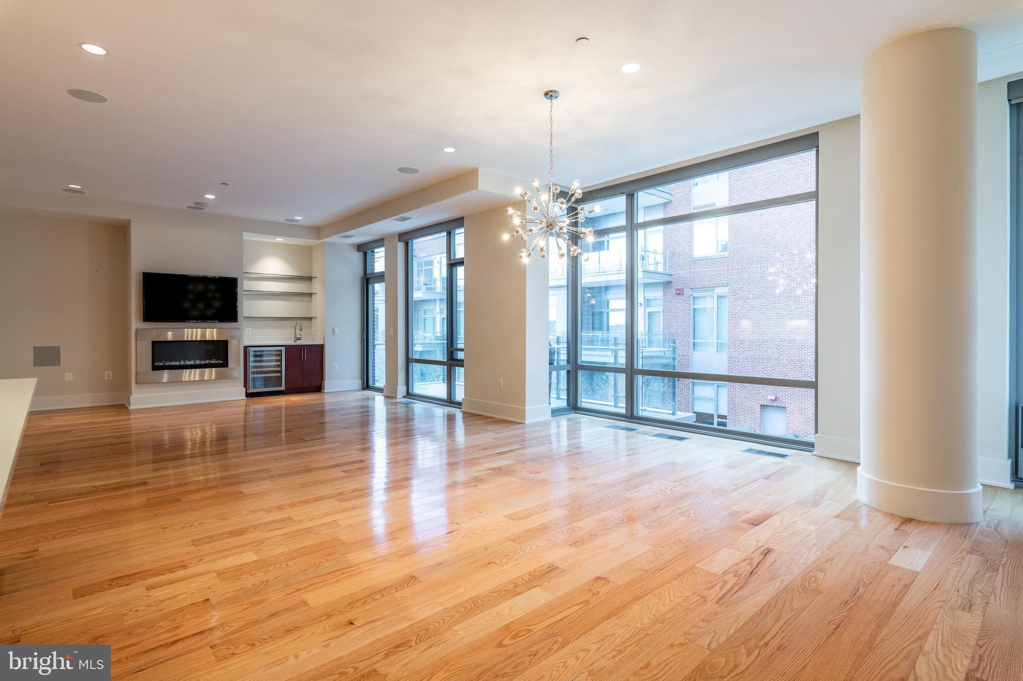 THE ORONOCO - Residential Lease