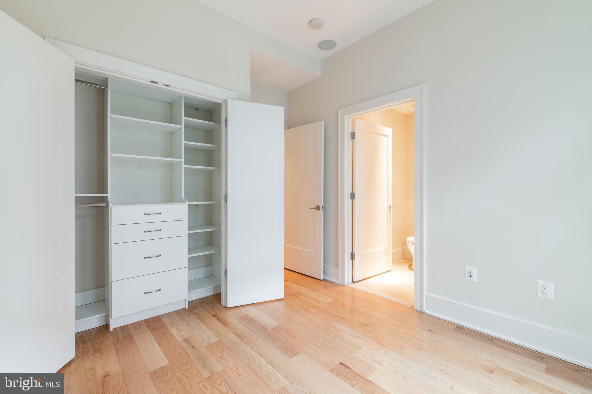 THE ORONOCO - Residential Lease