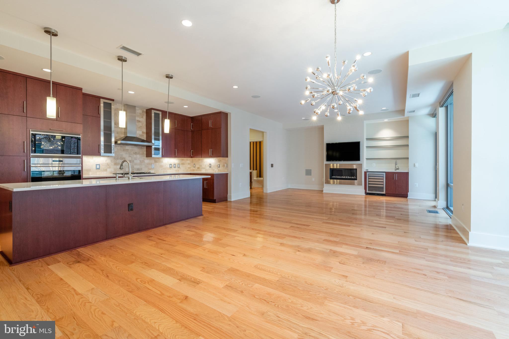 THE ORONOCO - Residential Lease