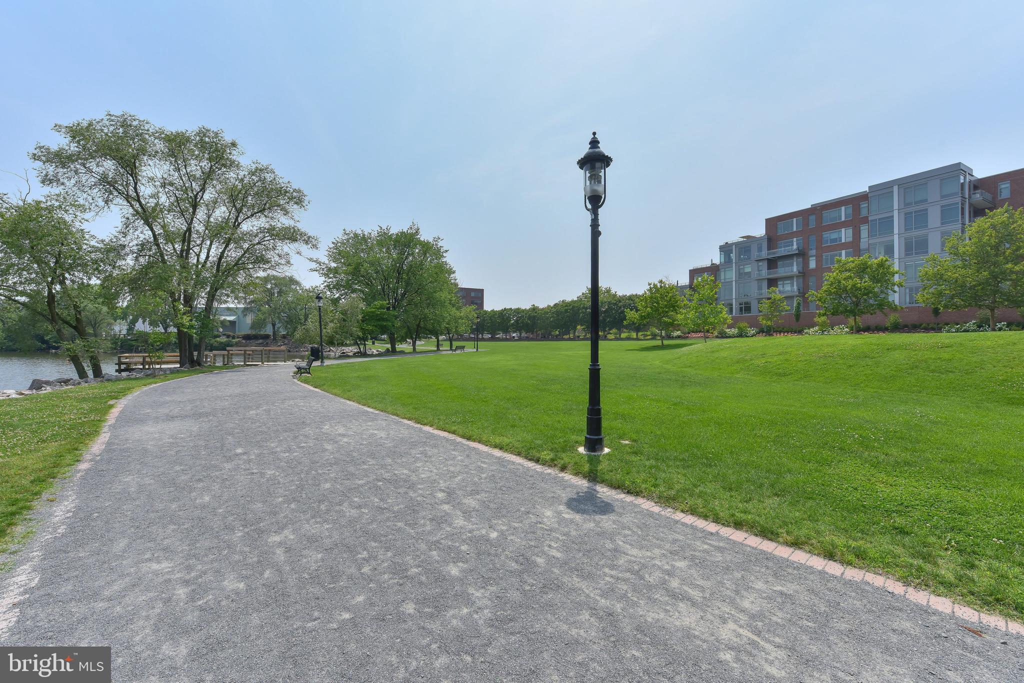 THE ORONOCO - Residential Lease