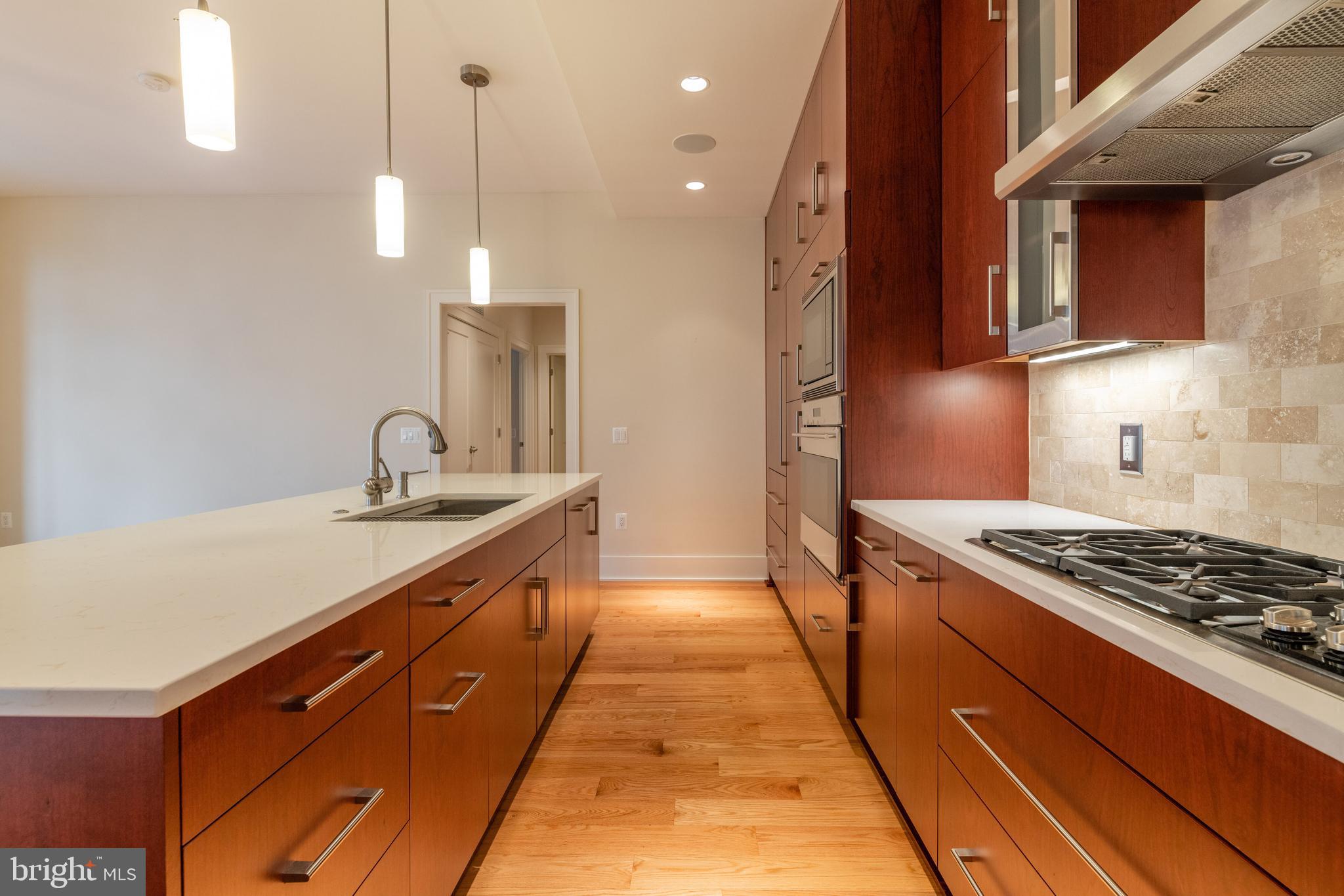 THE ORONOCO - Residential Lease