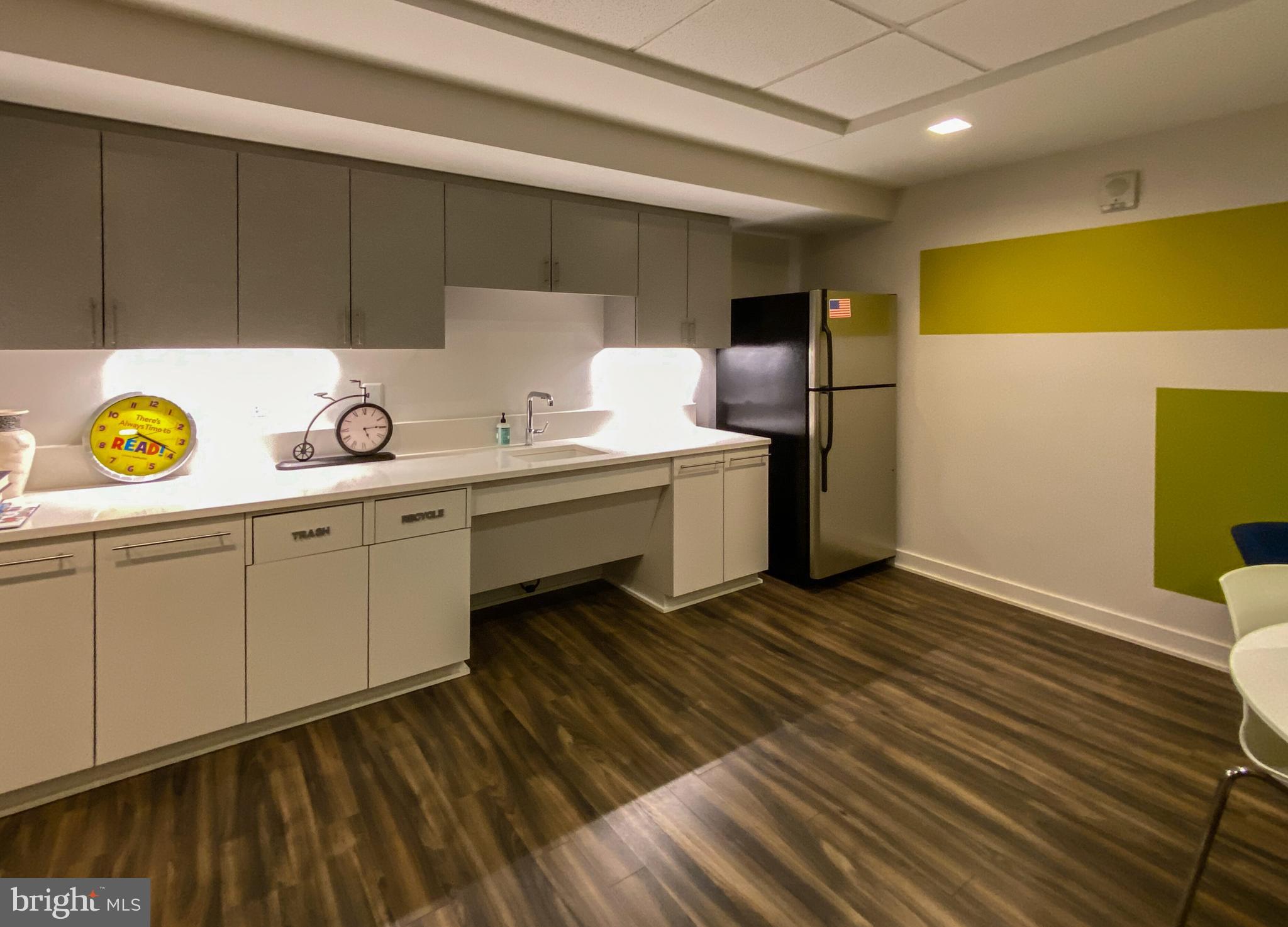 THE ORONOCO - Residential Lease