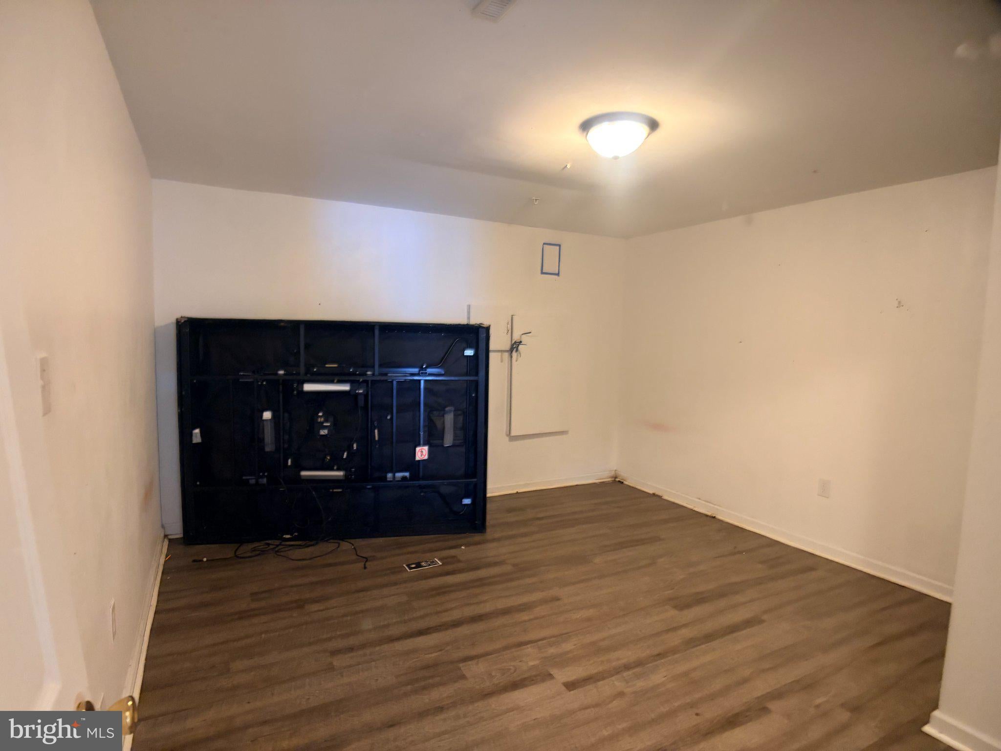 10308 BRIDLE COURT