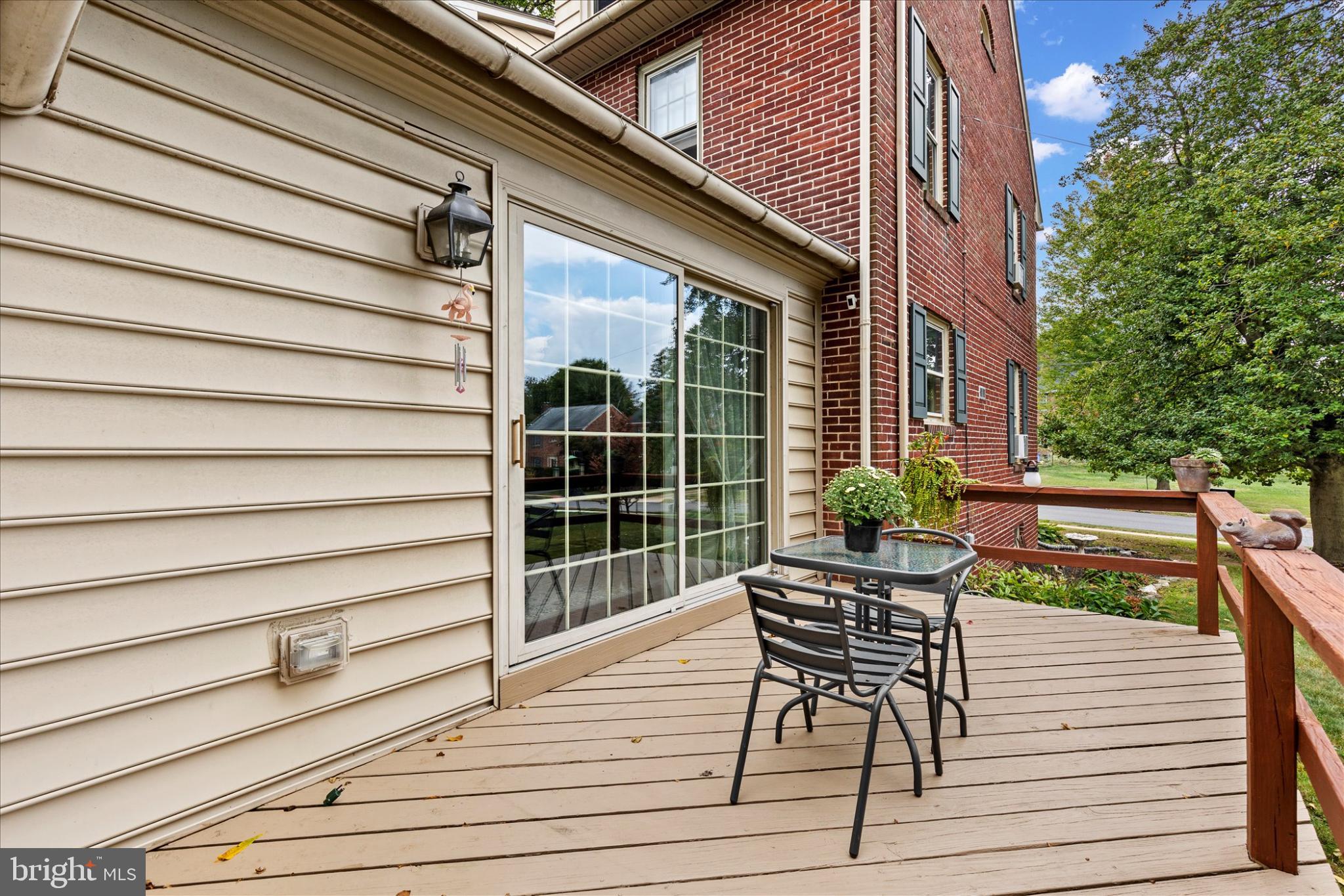 EAST YORK - Residential