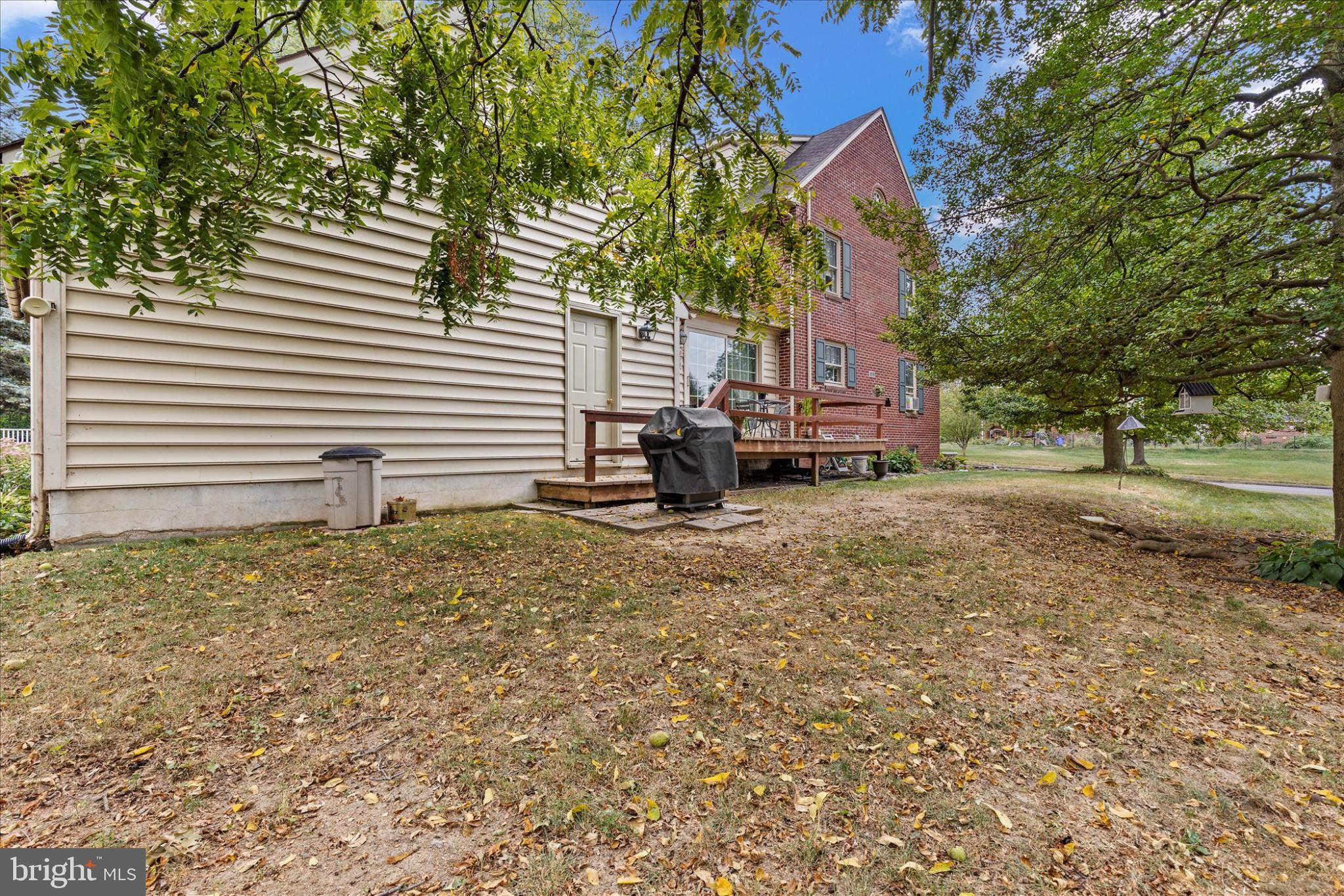 EAST YORK - Residential