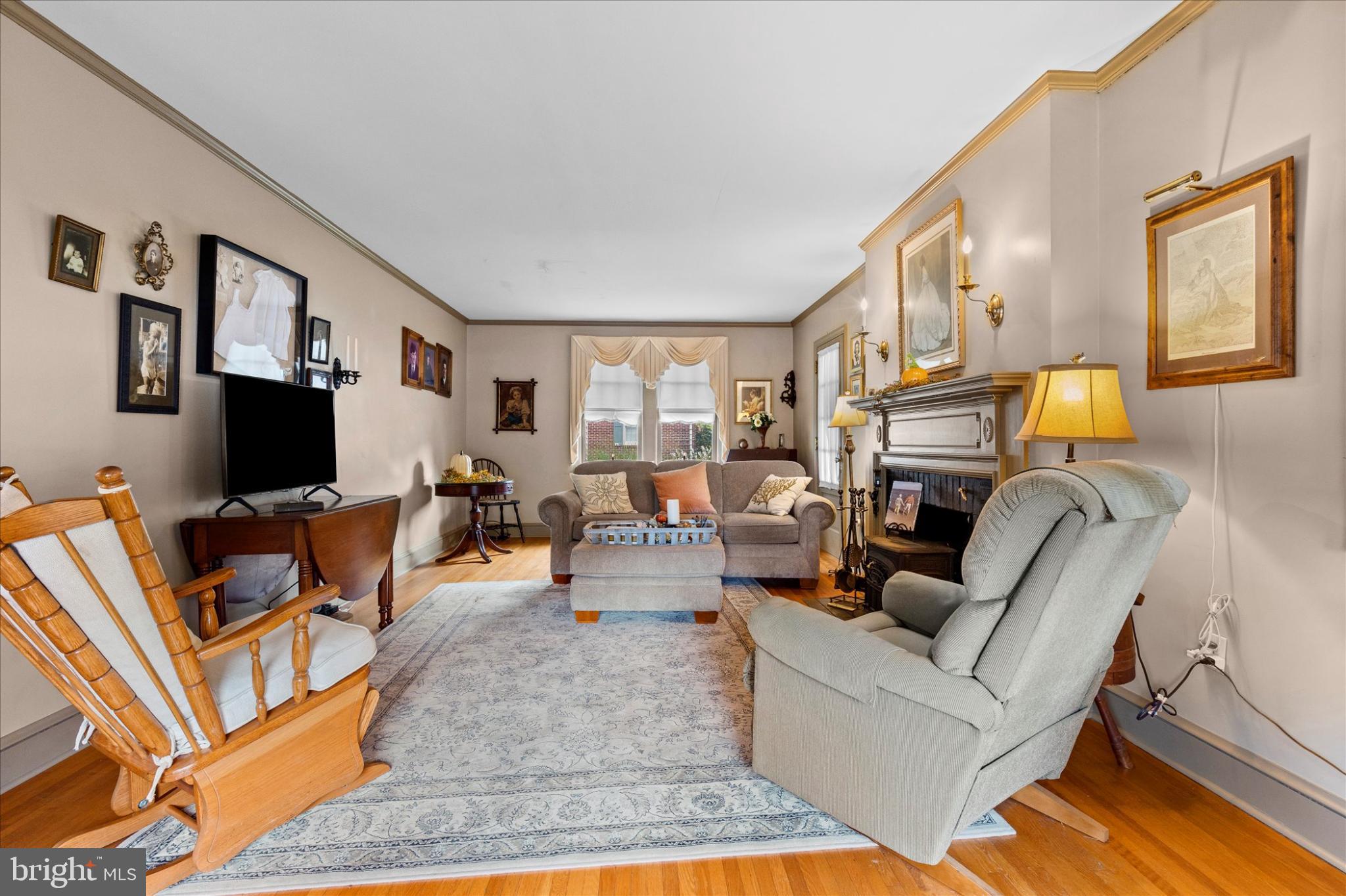 EAST YORK - Residential